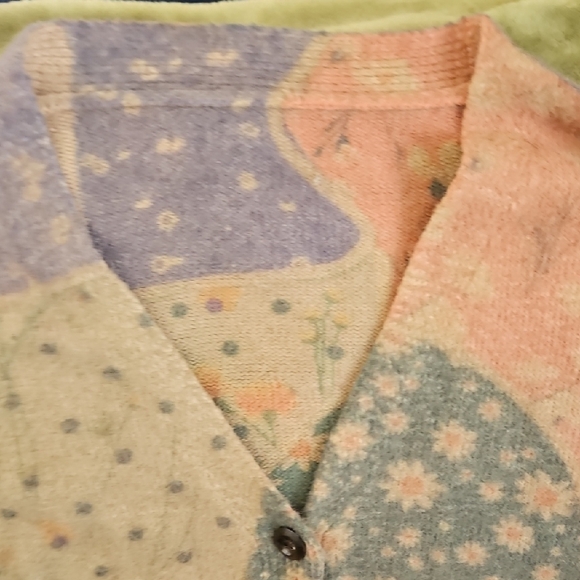 Floral Patchwork Cardigan Sweater - Picture 3 of 9